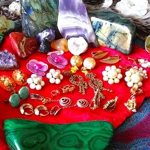 Clip on earrings vintage 1970s bundle